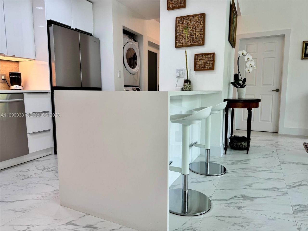 7800 Collins Ave, Unit 101, Miami Beach, FL 33141 Photo