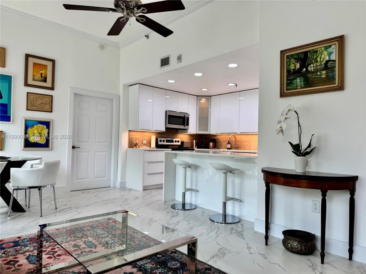 7800 Collins Ave, Unit 101, Miami Beach, FL 33141 Photo