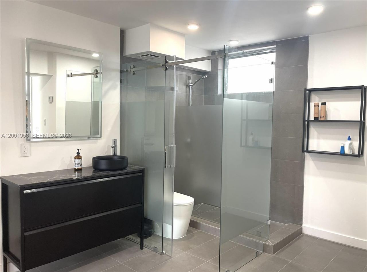 2861 Leonard Dr, Unit F505, Aventura, FL 33160 Photo