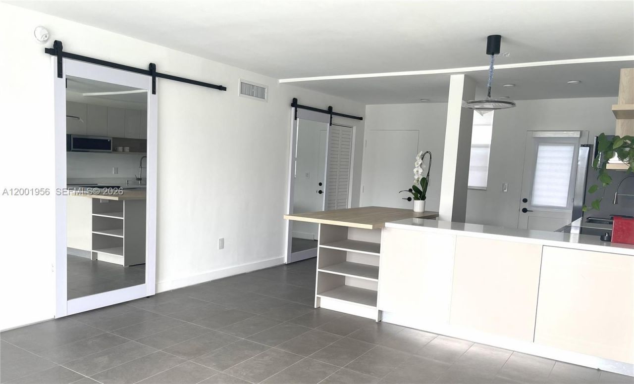 2861 Leonard Dr, Unit F505, Aventura, FL 33160 Photo