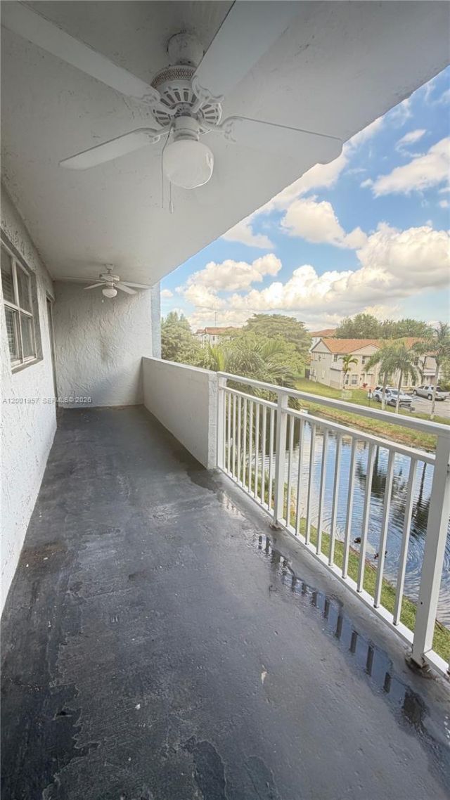 9375 Fontainebleau Blvd, Unit L304, Miami, FL 33172 Photo