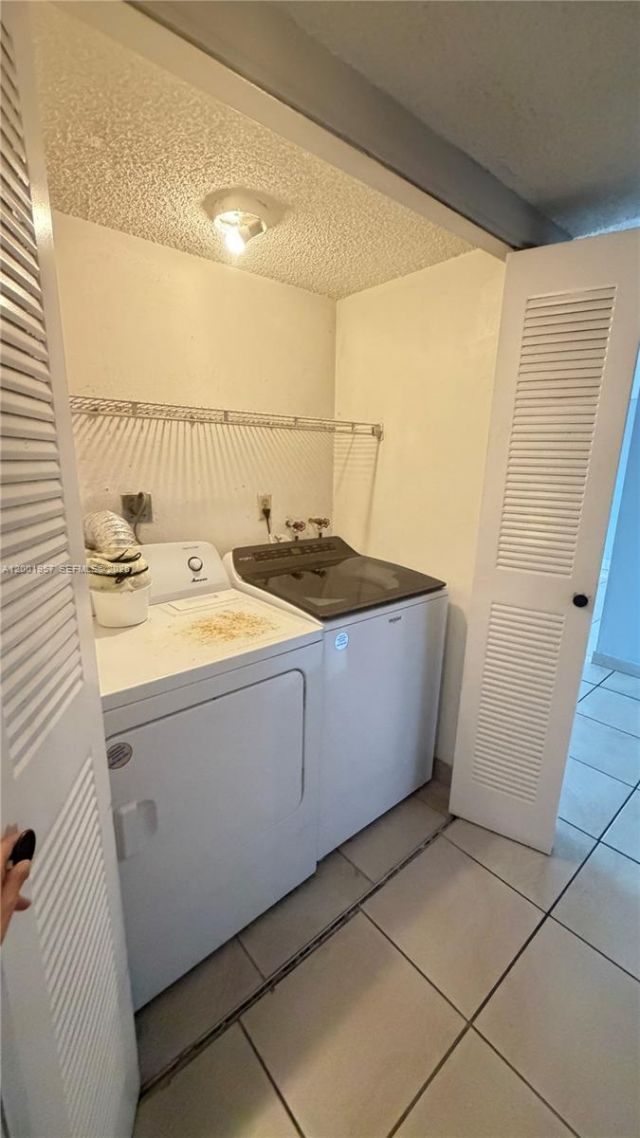9375 Fontainebleau Blvd, Unit L304, Miami, FL 33172 Photo