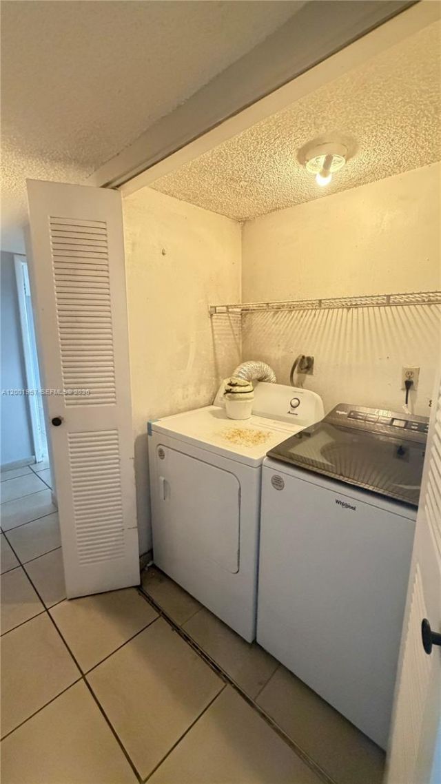 9375 Fontainebleau Blvd, Unit L304, Miami, FL 33172 Photo