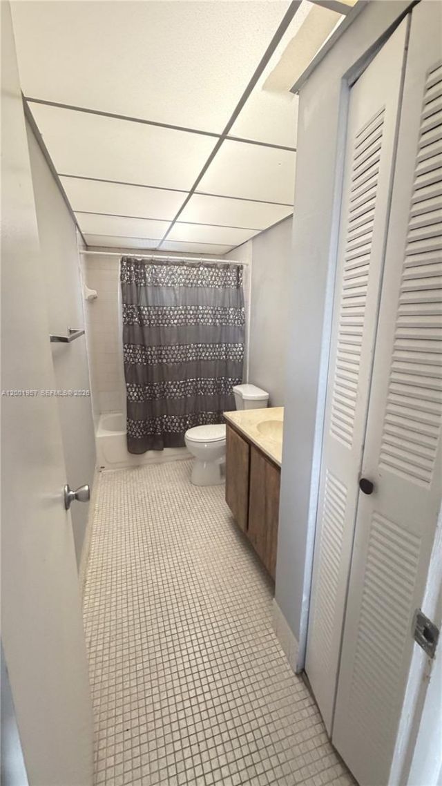 9375 Fontainebleau Blvd, Unit L304, Miami, FL 33172 Photo