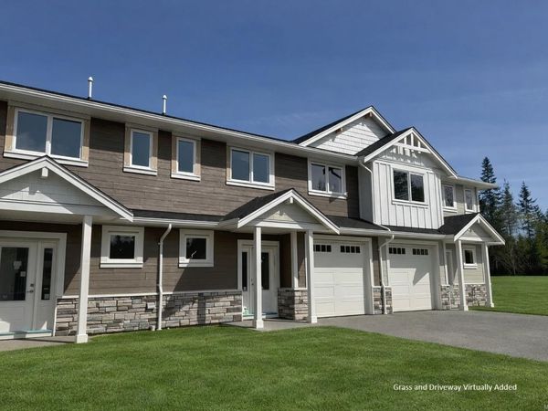 875 Grumman Pl, Unit B, Comox, BC V9M 4H9