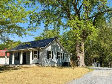 520 Old Wright Shop Road, Madison Heights, VA 24572