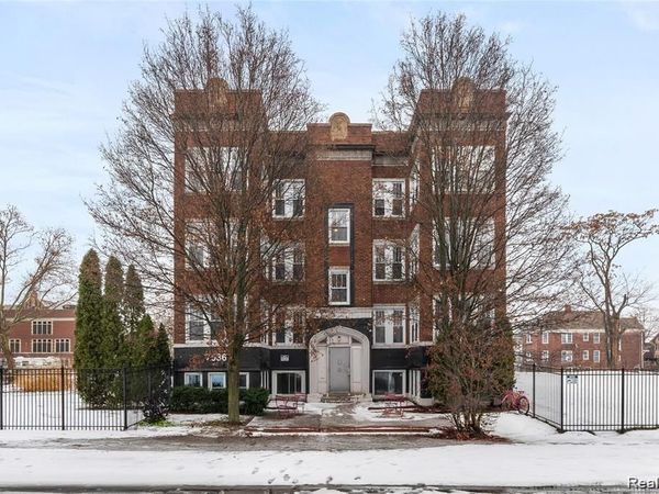 7536 #10 Dunedin Street, Detroit, MI 48206