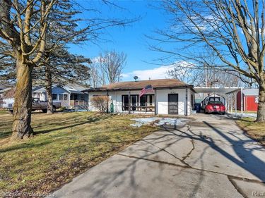 132 W Main Street, Mayville Vlg, MI 48744