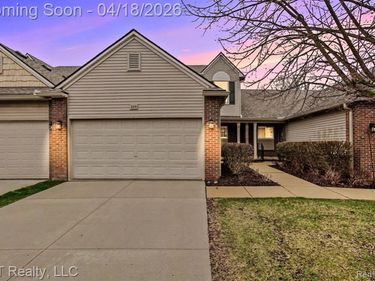 360 Newberry Lane, Marion Twp, MI 48843