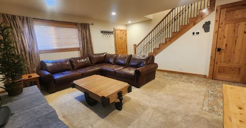 2282 Blitzen Road, South Lake Tahoe, CA 96150 Photo