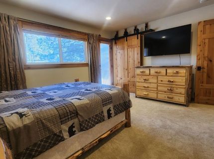 2282 Blitzen Road, South Lake Tahoe, CA 96150 Photo