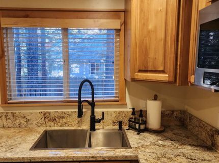 2282 Blitzen Road, South Lake Tahoe, CA 96150 Photo