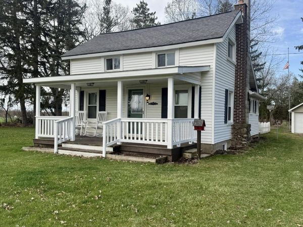 5305 N Osborn Road, Riverdale, MI 48877