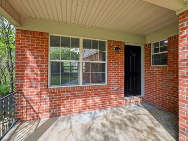 330 Williamsburg Lane, Georgetown, KY 40324