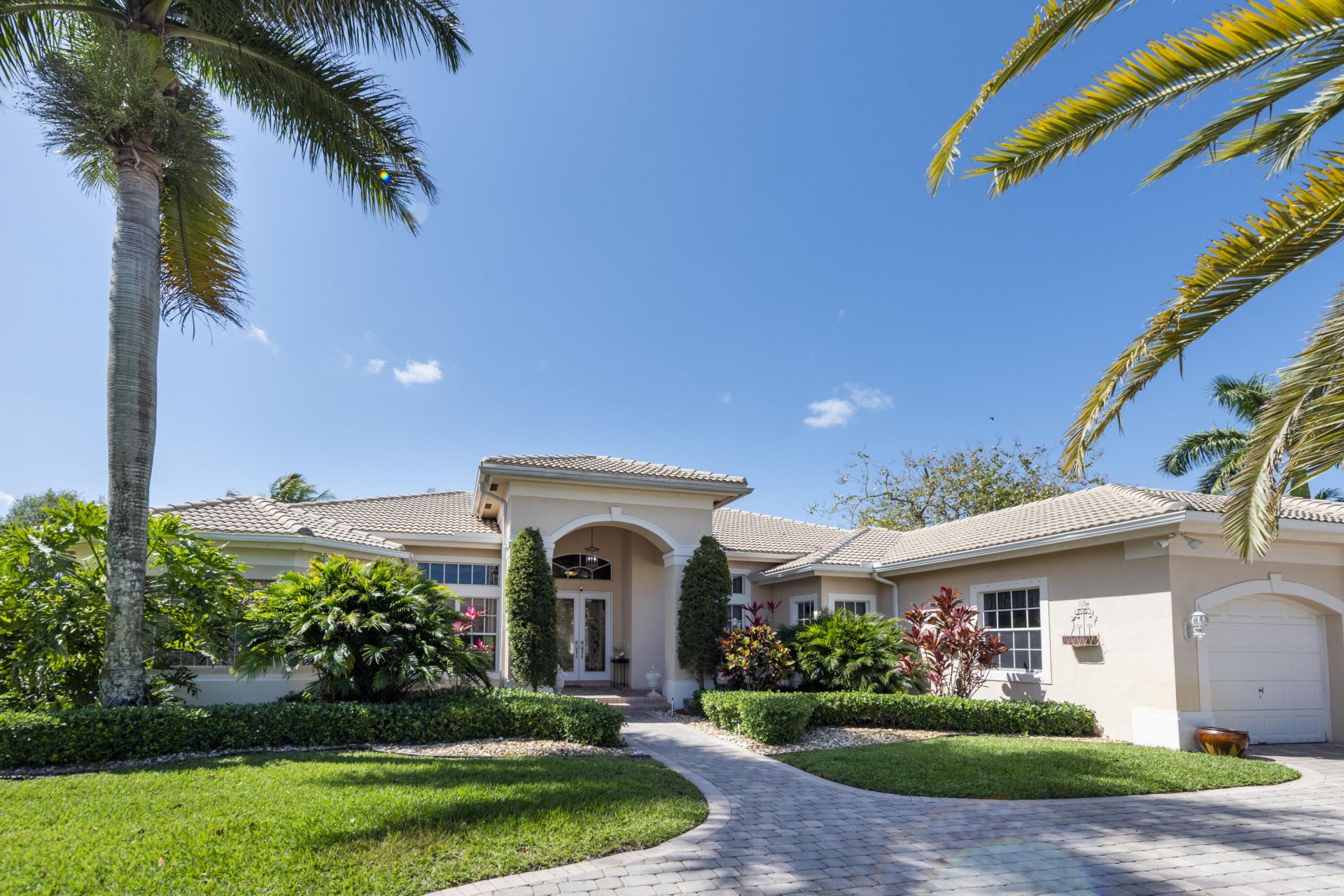 15234 SW 40th Street, Davie, FL 33331 Photo