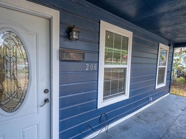 208 3rd Street, Whitesboro, TX 76273