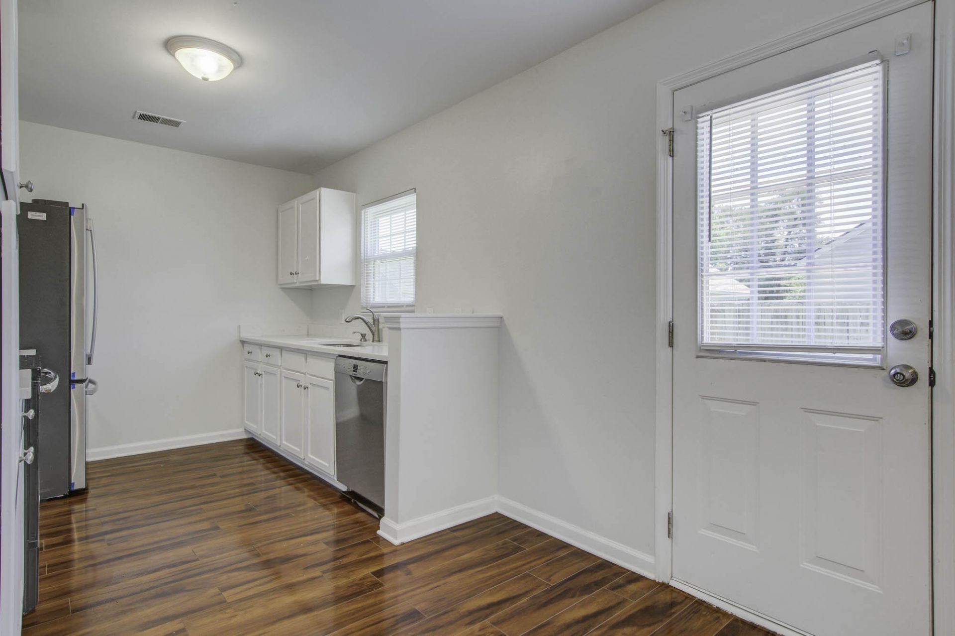 138 Thistle Road Photo 6