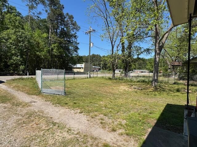 117 Weatherford Road Photo 10