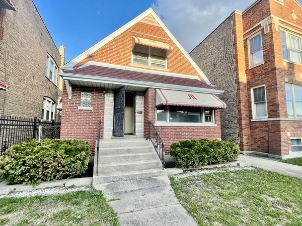 10209 S Vernon Avenue , Chicago, IL 60628