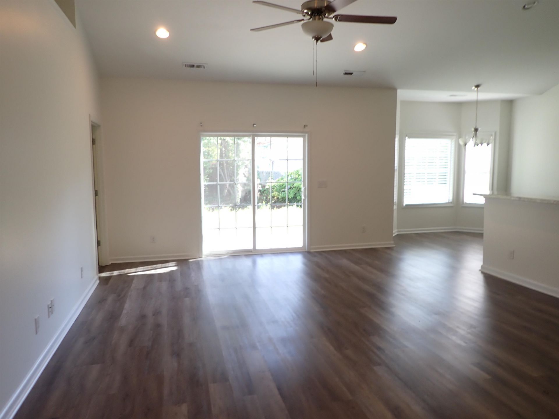 112 Palm Terrace Loop Photo 4