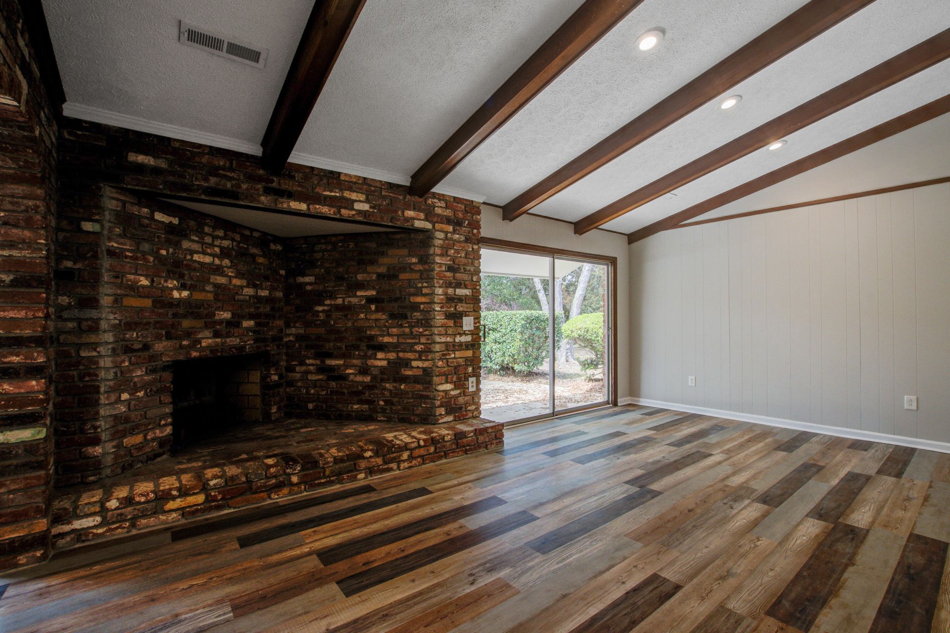 1805 Chelwood Circle Photo 15