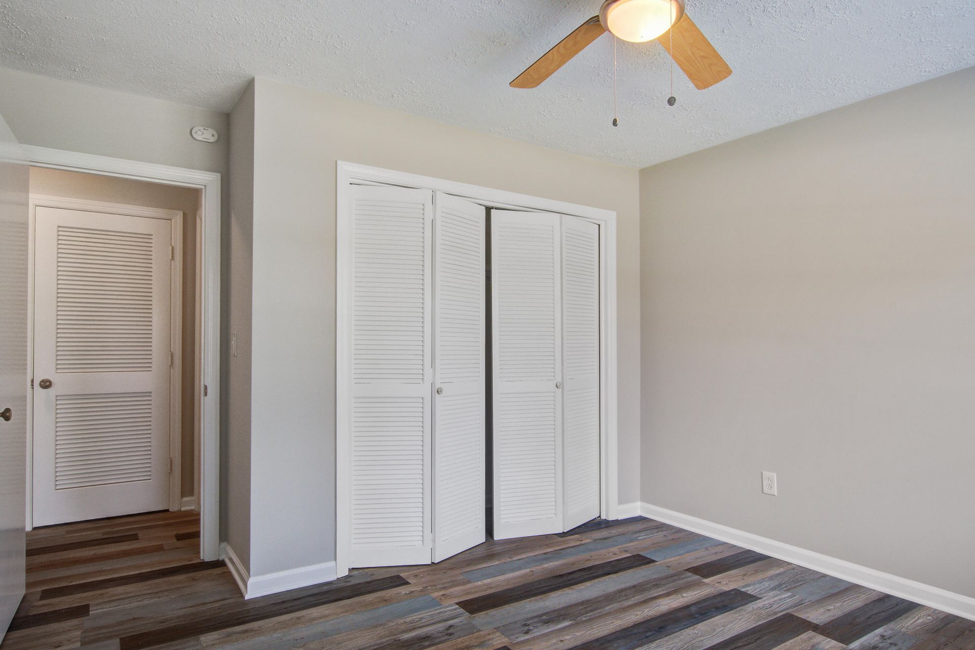 1805 Chelwood Circle Photo 26