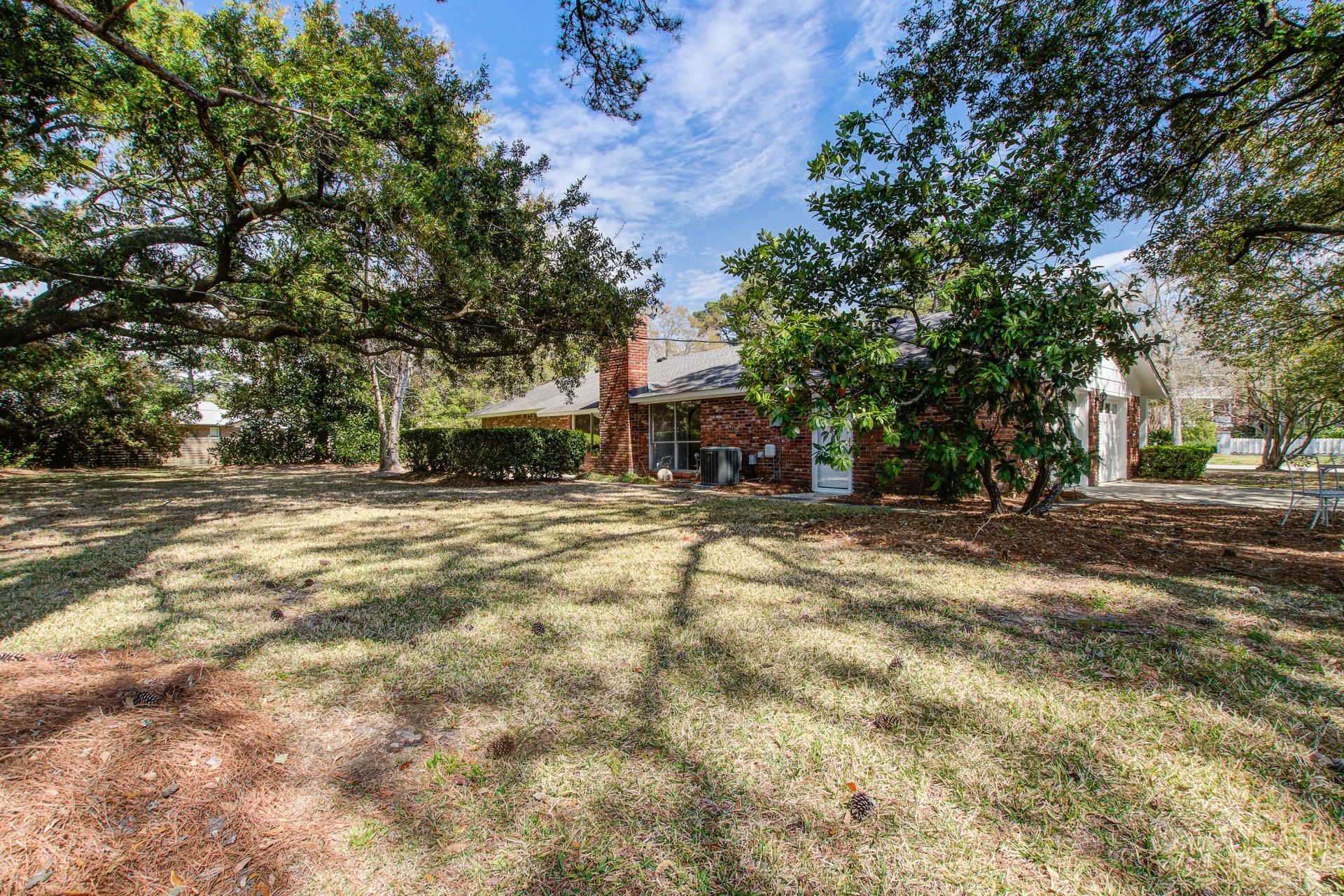 1805 Chelwood Circle Photo 29