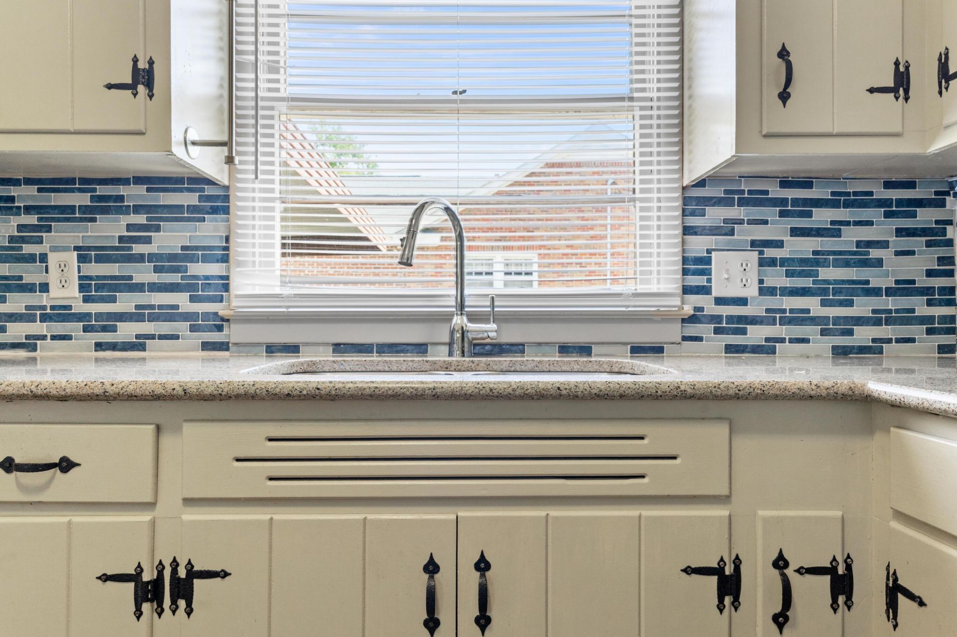 843 Carolina Avenue Photo 10