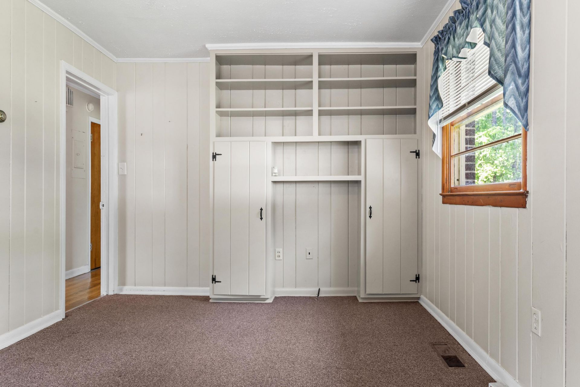 843 Carolina Avenue Photo 13