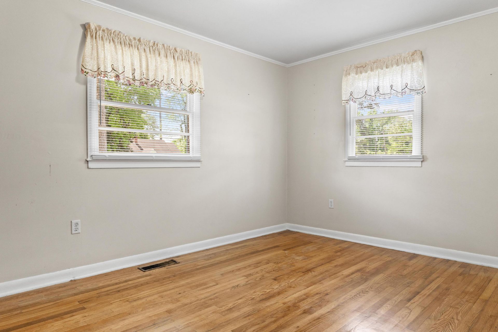 843 Carolina Avenue Photo 21