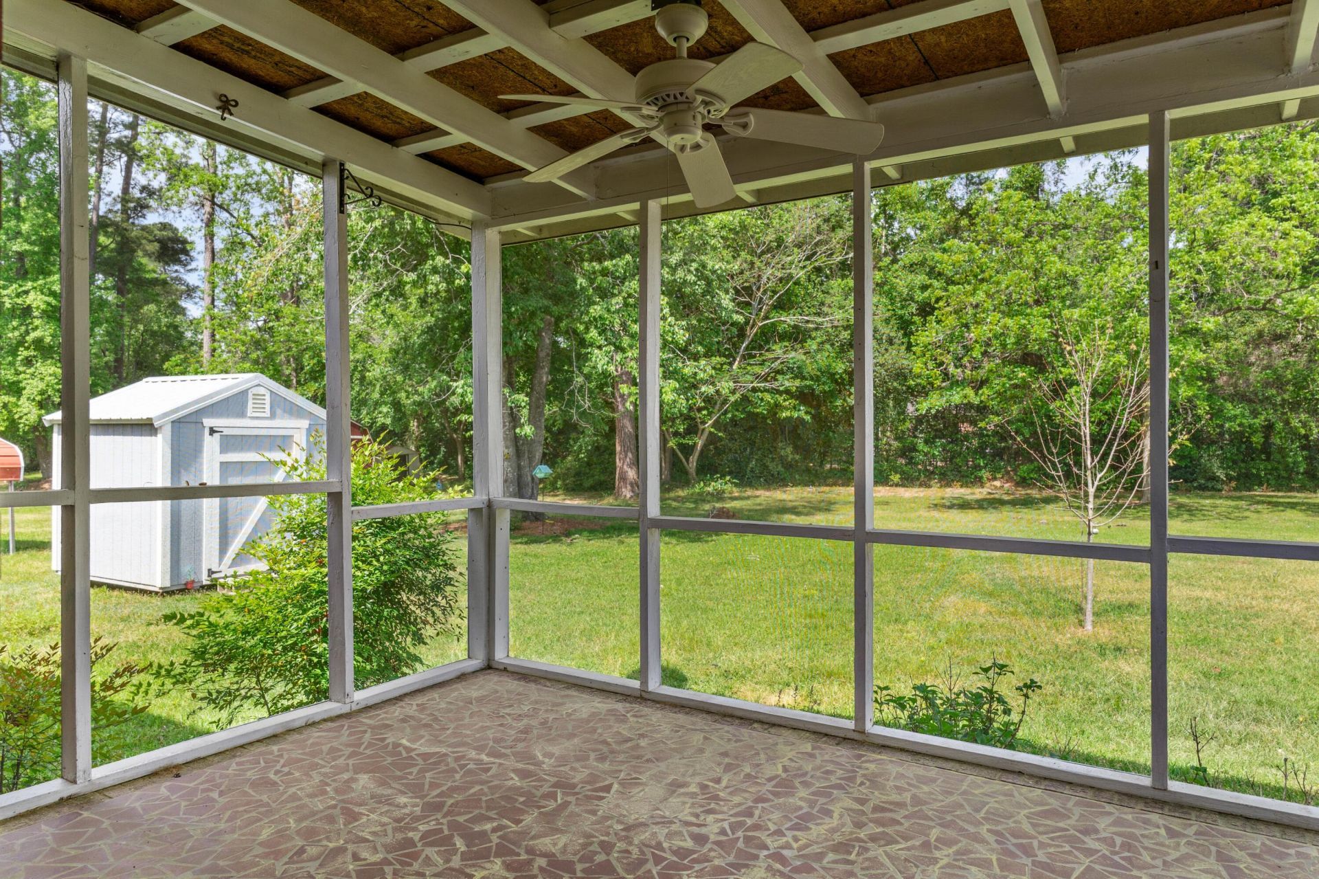 843 Carolina Avenue Photo 24