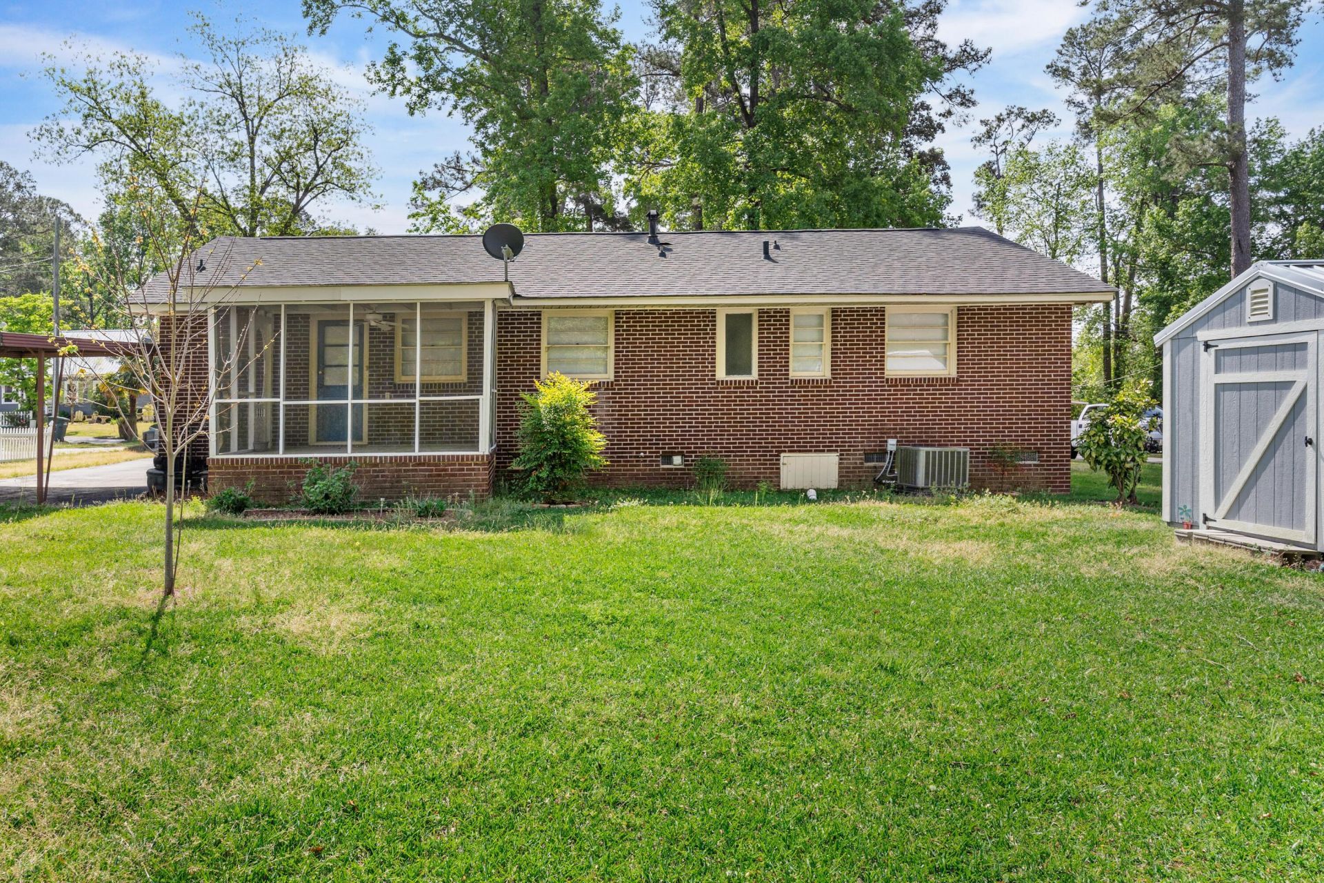 843 Carolina Avenue Photo 27