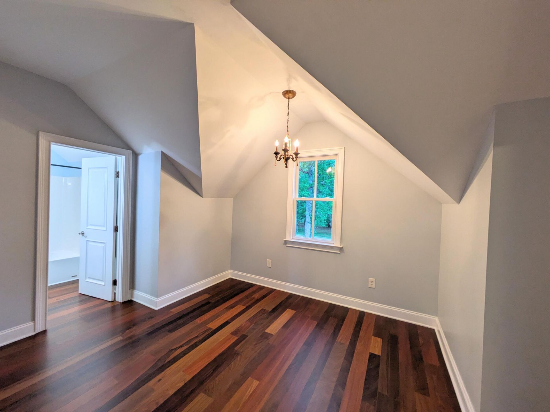 117 Deer Street Photo 18