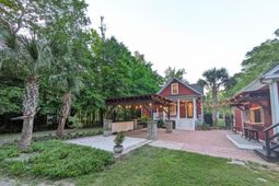 117 Deer Street photo 4