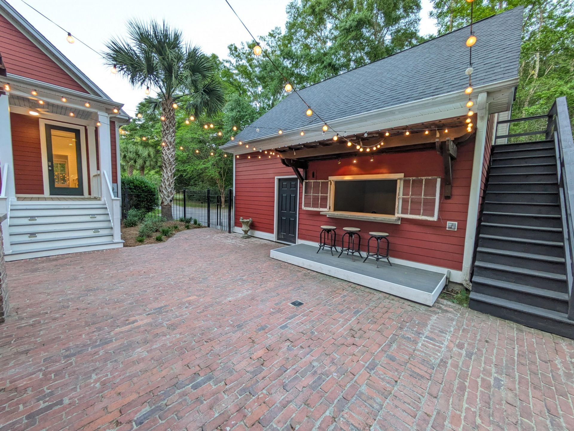 117 Deer Street Photo 23