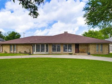 4707 Willow Lane, Dallas, TX 75244
