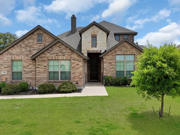 1905 Silver Falls Drive, Burleson, TX 76028
