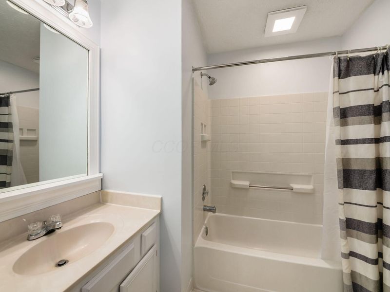 3404 Smileys Corner , Hilliard, OH 43026 Photo 19