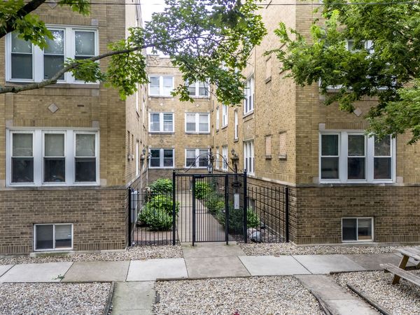 4728 N KENNETH Avenue, Unit 3E, Chicago, IL 60630