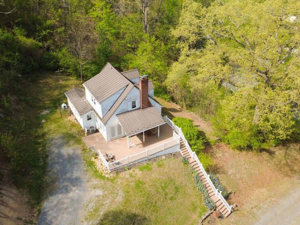 102 6Th ST, Iron Gate, VA 24448