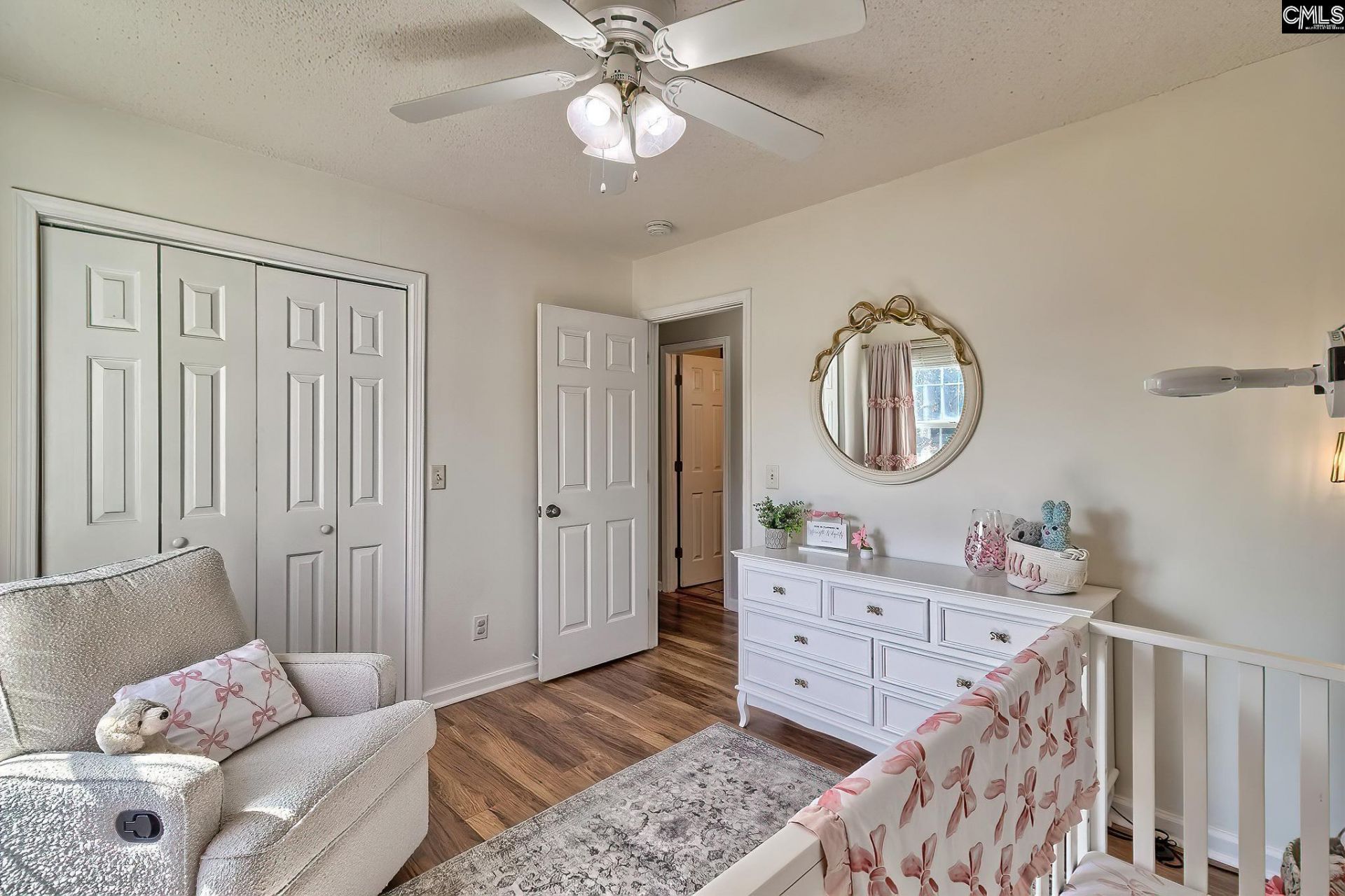 613 Guildbrook Drive  Photo 24