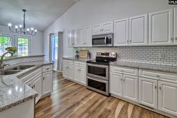 613 Guildbrook Drive  photo 4