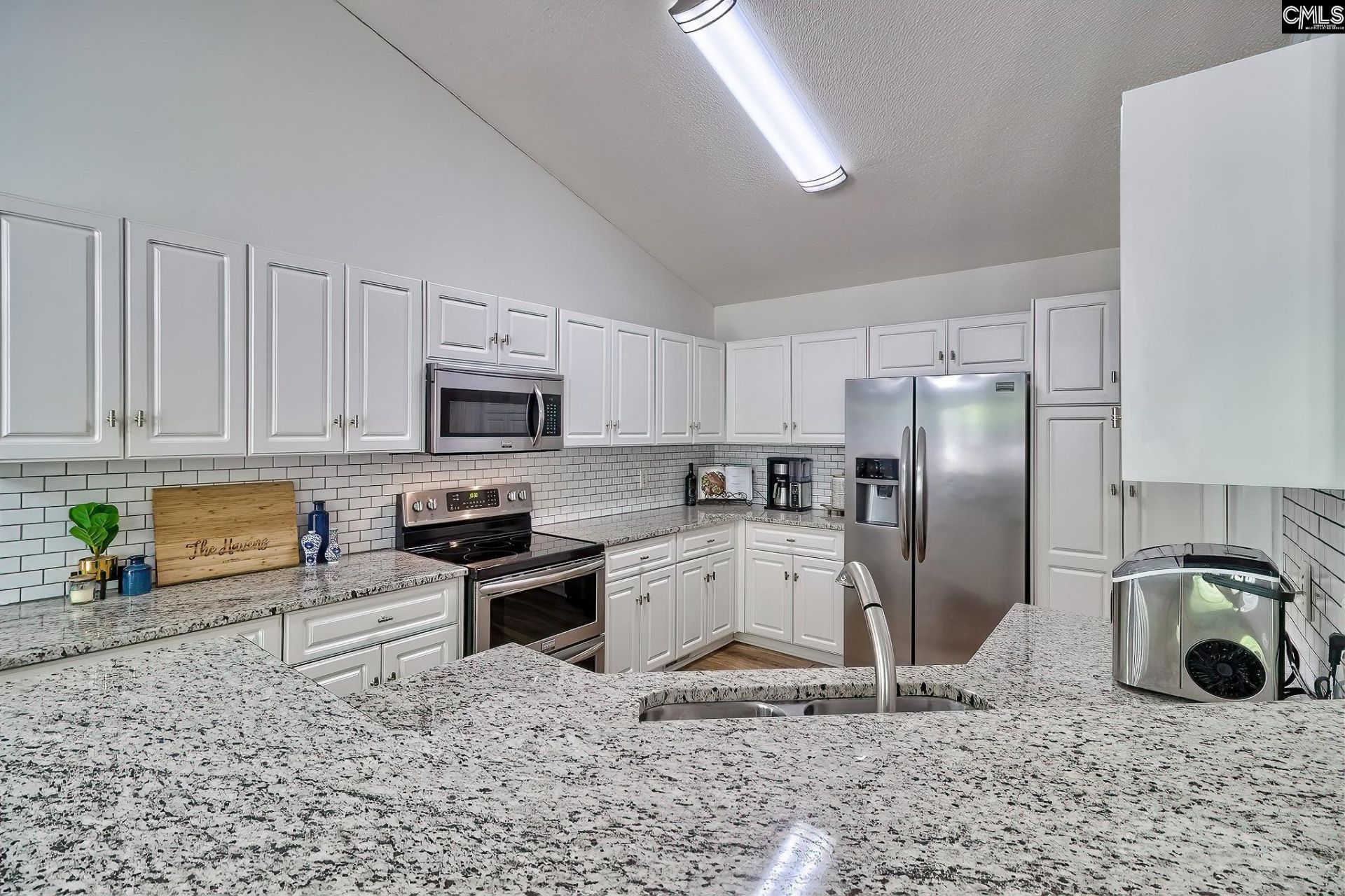 613 Guildbrook Drive  Photo 6