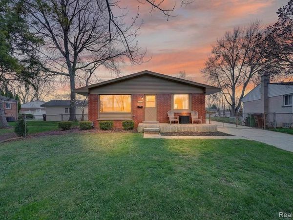 16672 Drake Street, Southgate, MI 48195