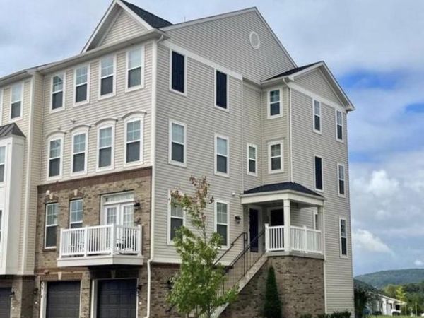 5914 KRANTZ DRIVE , FREDERICK, MD 21703