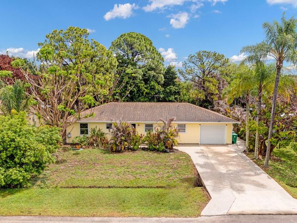 1673 SW Gemini Lane, Port St. Lucie, FL 34984