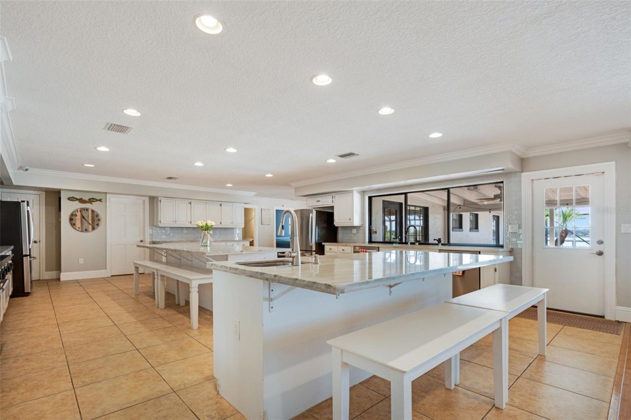 573 Holmes Avenue, Lake Placid, FL 33852 Photo