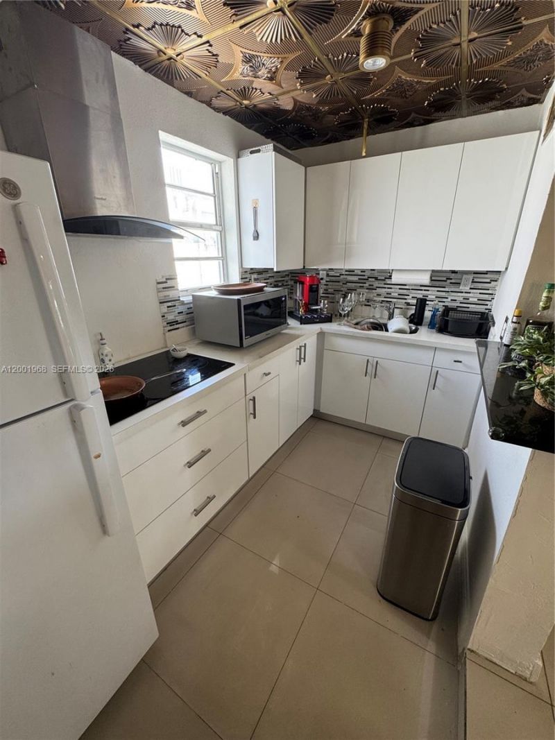 3175 NW 27th St, Miami, FL 33142 Photo