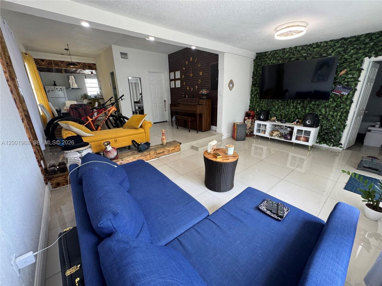 3175 NW 27th St, Miami, FL 33142 Photo