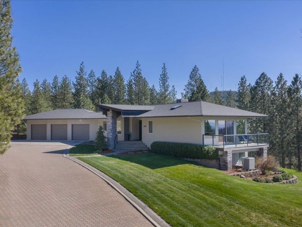 7409 E 44th Ave, Spokane, WA 99223